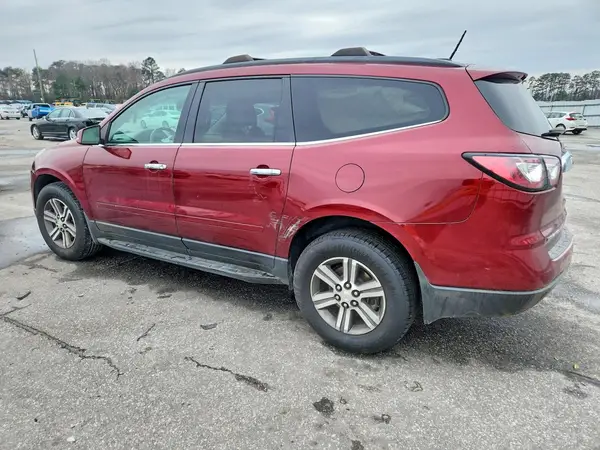 1GNKRHKD8HJ148262 2017 CHEVROLET TRAVERSE - Image 2