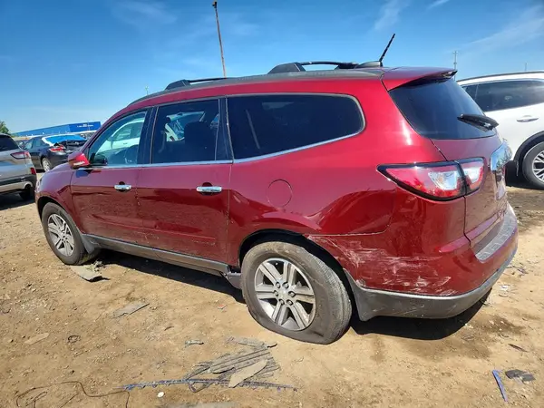 1GNKRHKD8HJ153882 2017 CHEVROLET TRAVERSE - Image 2