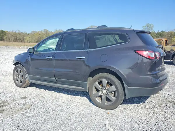 1GNKRHKD8HJ174134 2017 CHEVROLET TRAVERSE - Image 2