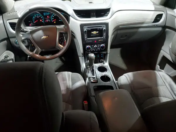 1GNKRHKD8HJ216303 2017 CHEVROLET TRAVERSE - Image 8