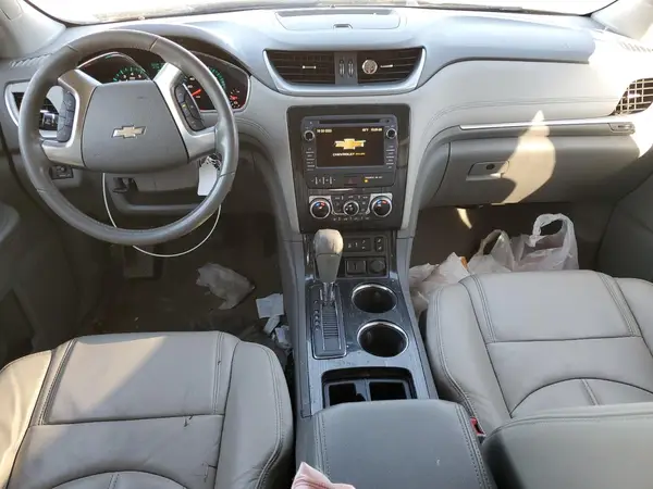 1GNKRHKD8HJ349949 2017 CHEVROLET TRAVERSE - Image 8