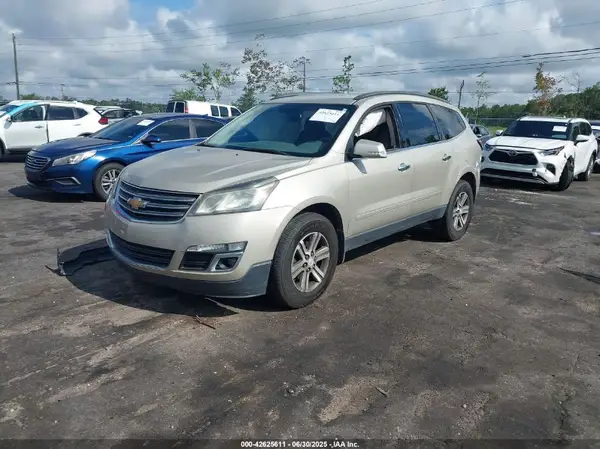 1GNKRHKD9GJ114734 2016 CHEVROLET TRAVERSE - Image 2