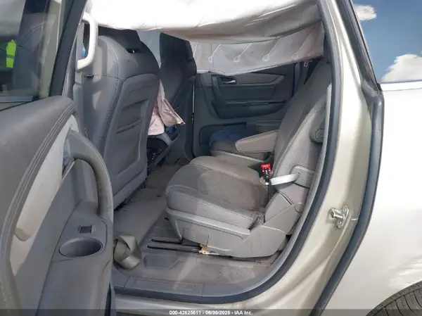 1GNKRHKD9GJ114734 2016 CHEVROLET TRAVERSE - Image 8