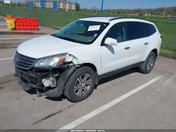1GNKRHKD9GJ128780 2016 CHEVROLET TRAVERSE - Image 2