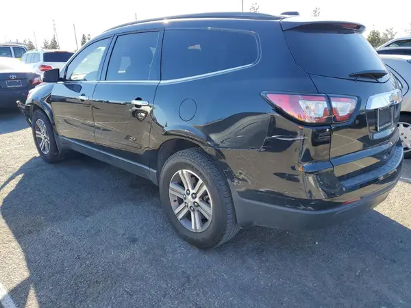1GNKRHKD9GJ140685 2016 CHEVROLET TRAVERSE - Image 2