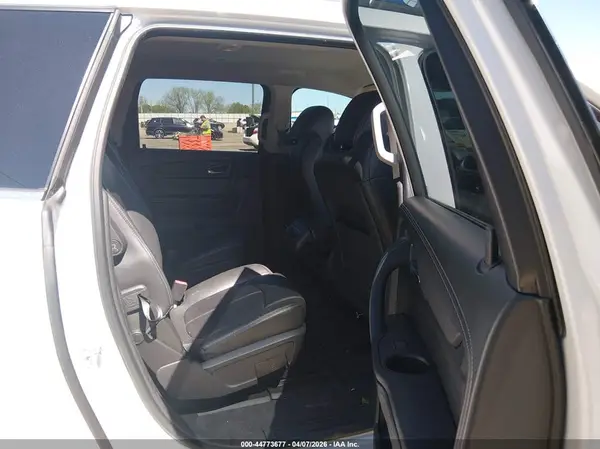 1GNKRHKD9GJ151802 2016 CHEVROLET TRAVERSE - Image 8