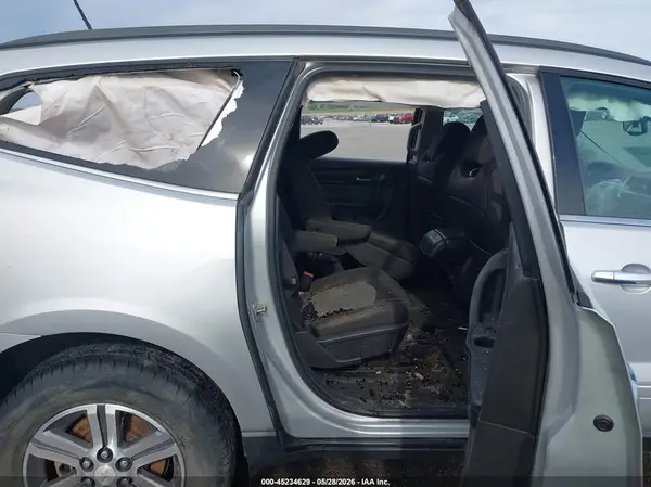 1GNKRHKD9GJ156093 2016 CHEVROLET TRAVERSE - Image 8