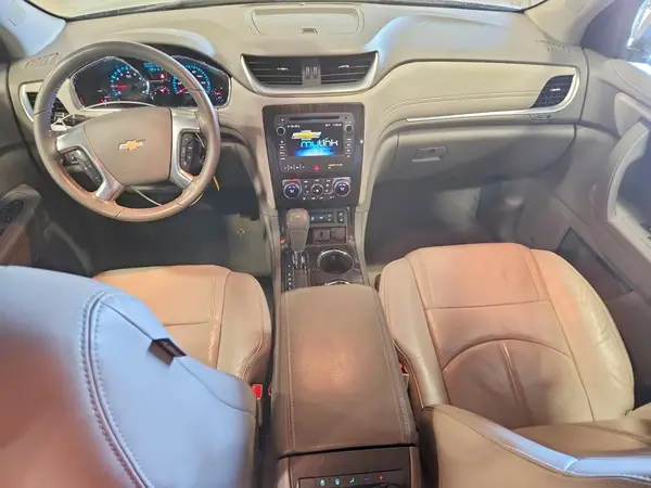 1GNKRHKD9GJ165070 2016 CHEVROLET TRAVERSE - Image 8