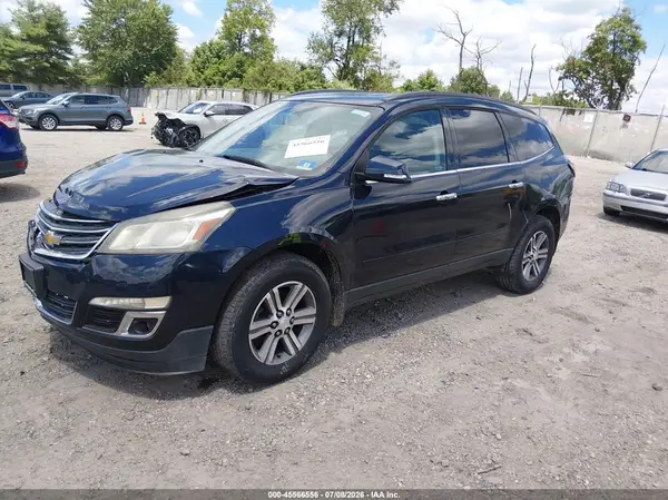 1GNKRHKD9GJ221699 2016 CHEVROLET TRAVERSE - Image 2