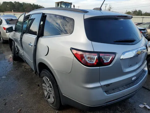 1GNKRHKD9GJ244061 2016 CHEVROLET TRAVERSE - Image 2