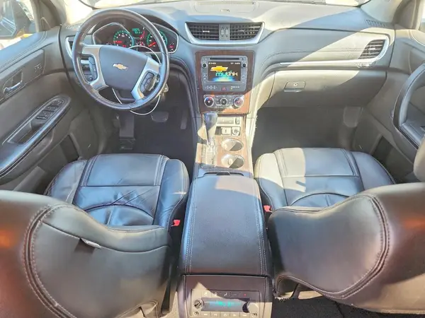1GNKRHKD9GJ277626 2016 CHEVROLET TRAVERSE - Image 8