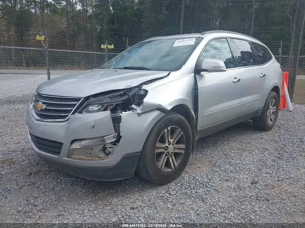1GNKRHKD9GJ346945 2016 CHEVROLET TRAVERSE - Image 2
