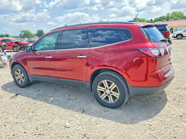 1GNKRHKD9HJ125850 2017 CHEVROLET TRAVERSE - Image 2