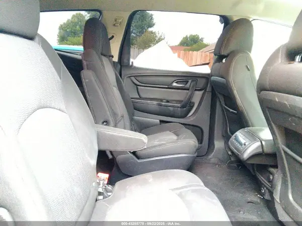 1GNKRHKD9HJ166463 2017 CHEVROLET TRAVERSE - Image 8