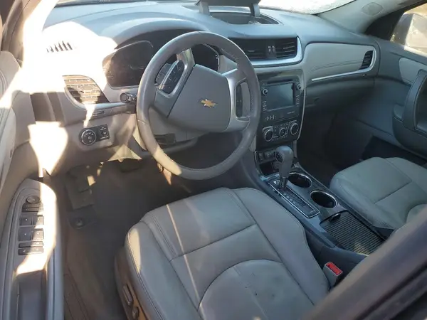 1GNKRHKD9HJ171646 2017 CHEVROLET TRAVERSE - Image 8