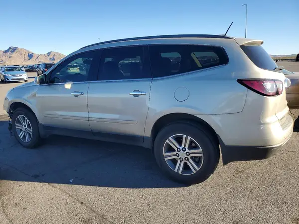 1GNKRHKD9HJ229349 2017 CHEVROLET TRAVERSE - Image 2
