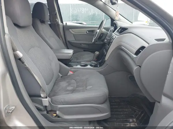 1GNKRHKDXGJ236566 2016 CHEVROLET TRAVERSE - Image 8