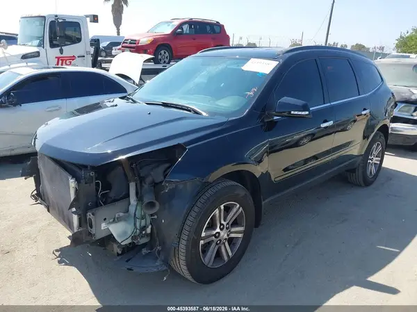 1GNKRHKDXGJ284455 2016 CHEVROLET TRAVERSE - Image 2