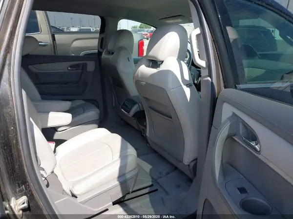 1GNKRHKDXGJ321407 2016 CHEVROLET TRAVERSE - Image 8
