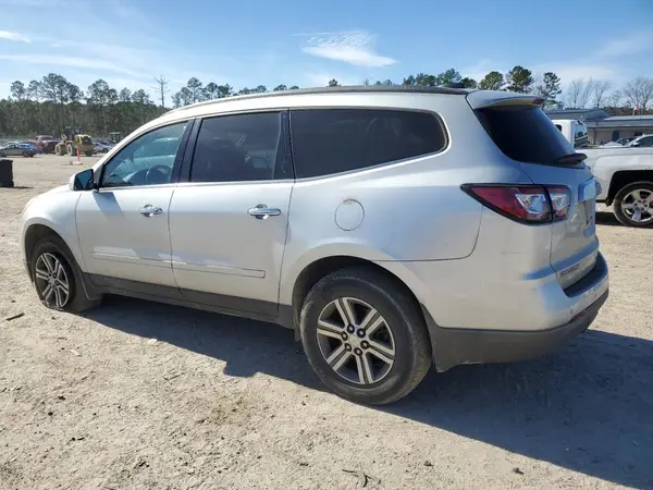 1GNKRHKDXHJ166374 2017 CHEVROLET TRAVERSE - Image 2
