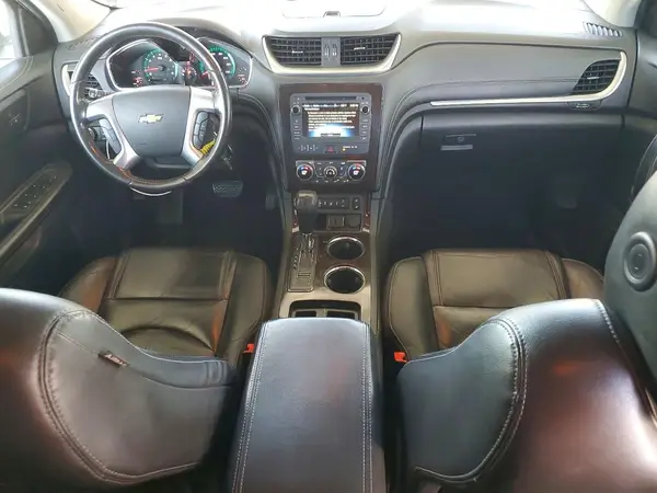 1GNKRHKDXHJ214679 2017 CHEVROLET TRAVERSE - Image 8