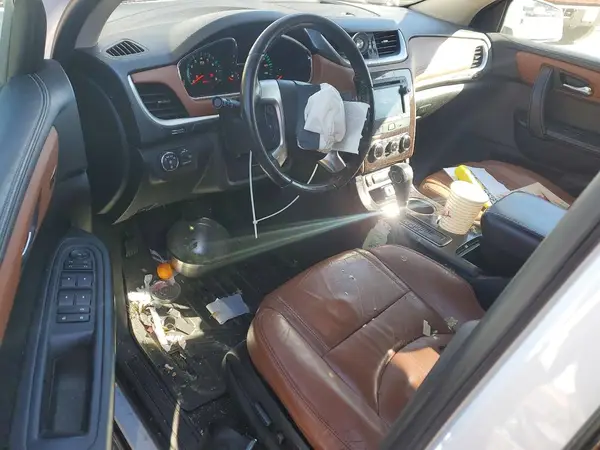 1GNKRHKDXHJ240831 2017 CHEVROLET TRAVERSE - Image 8