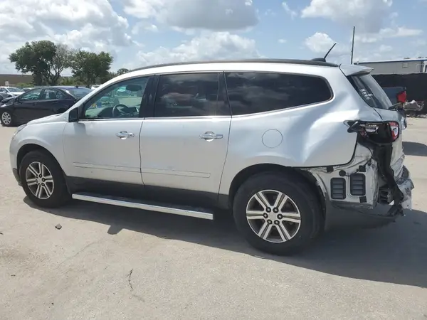 1GNKRHKDXHJ246614 2017 CHEVROLET TRAVERSE - Image 2