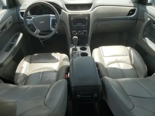 1GNKRHKDXHJ246614 2017 CHEVROLET TRAVERSE - Image 8
