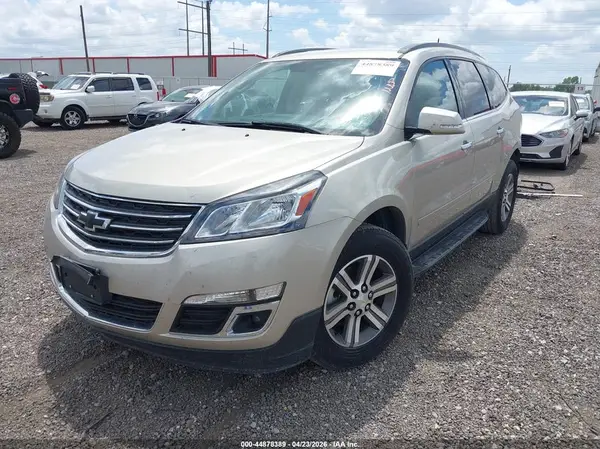 1GNKRHKDXHJ264255 2017 CHEVROLET TRAVERSE - Image 2