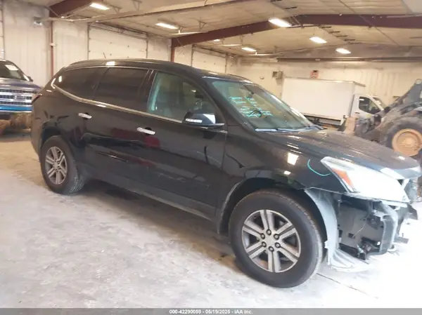 1GNKRHKDXHJ277247 2017 CHEVROLET TRAVERSE - Image 1
