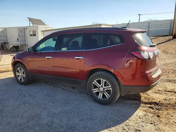 1GNKRHKDXHJ303183 2017 CHEVROLET TRAVERSE - Image 2