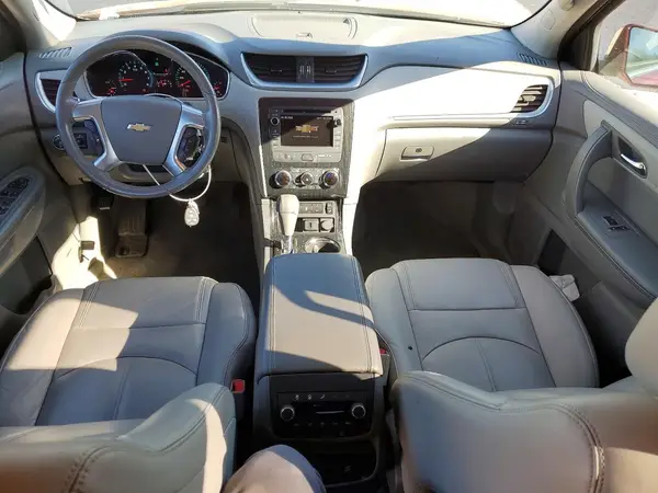 1GNKRHKDXHJ303183 2017 CHEVROLET TRAVERSE - Image 8