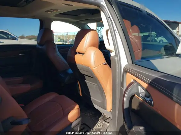 1GNKRJKD2HJ198923 2017 CHEVROLET TRAVERSE - Image 8