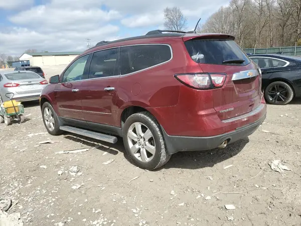 1GNKRJKD2HJ276486 2017 CHEVROLET TRAVERSE - Image 2