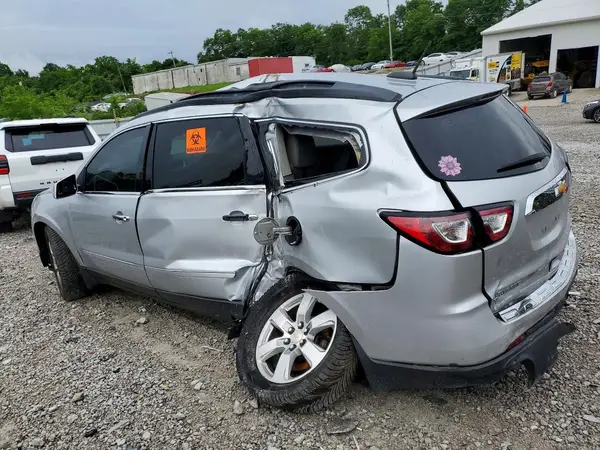 1GNKRJKD2HJ335648 2017 CHEVROLET TRAVERSE - Image 2