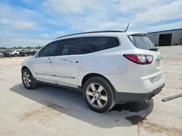 1GNKRJKD3HJ123065 2017 CHEVROLET TRAVERSE - Image 2