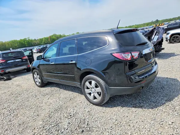 1GNKRJKD3HJ177403 2017 CHEVROLET TRAVERSE - Image 2