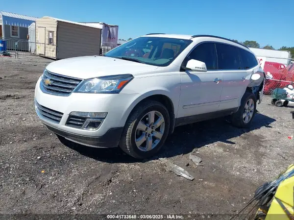 1GNKRJKD3HJ279882 2017 CHEVROLET TRAVERSE - Image 2