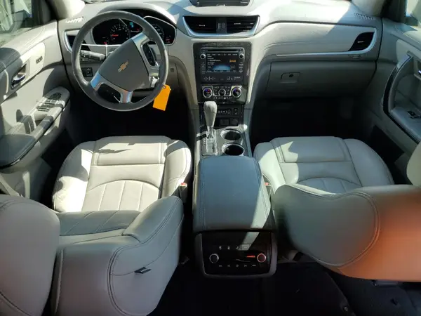 1GNKRJKD5HJ249668 2017 CHEVROLET TRAVERSE - Image 8