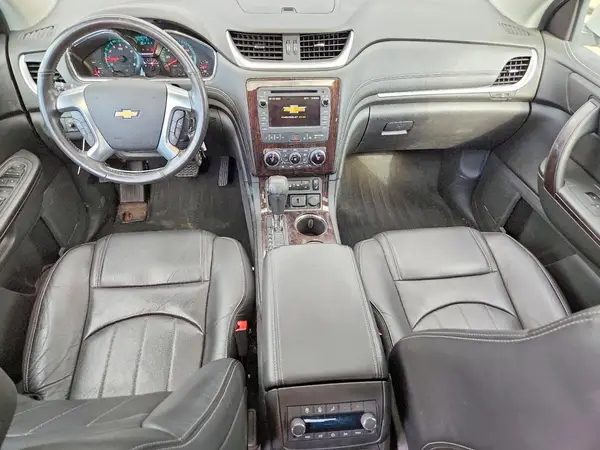 1GNKRJKD5HJ326393 2017 CHEVROLET TRAVERSE - Image 8