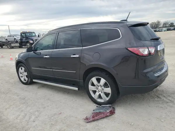 1GNKRJKD6HJ133007 2017 CHEVROLET TRAVERSE - Image 2