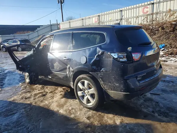 1GNKRJKD6HJ304855 2017 CHEVROLET TRAVERSE - Image 2