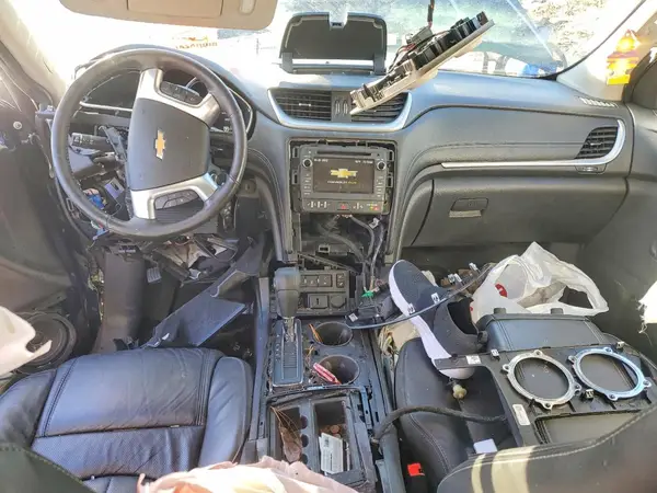 1GNKRJKD6HJ304855 2017 CHEVROLET TRAVERSE - Image 8