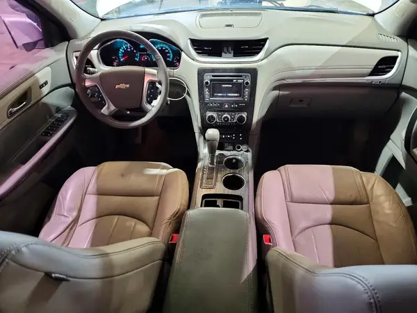 1GNKRJKD7HJ307098 2017 CHEVROLET TRAVERSE - Image 8