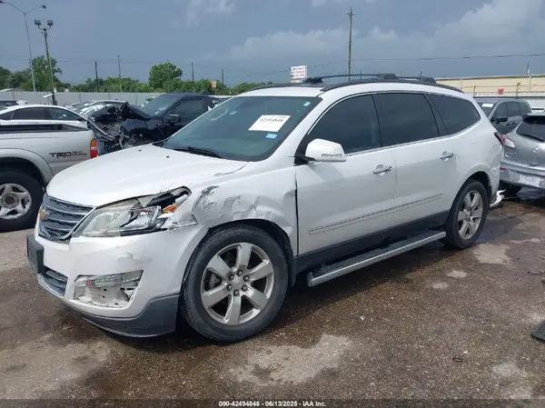 1GNKRJKD8GJ243961 2016 CHEVROLET TRAVERSE - Image 2