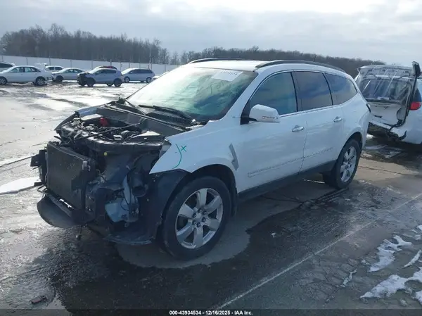 1GNKRJKD8HJ248479 2017 CHEVROLET TRAVERSE - Image 2