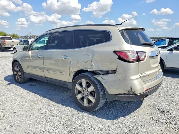 1GNKRJKD8HJ278677 2017 CHEVROLET TRAVERSE - Image 2