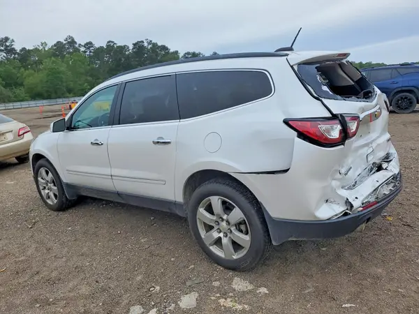 1GNKRJKD8HJ321818 2017 CHEVROLET TRAVERSE - Image 2