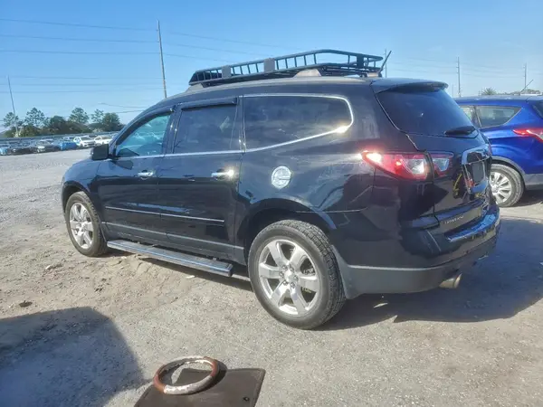 1GNKRJKD8HJ339056 2017 CHEVROLET TRAVERSE - Image 2