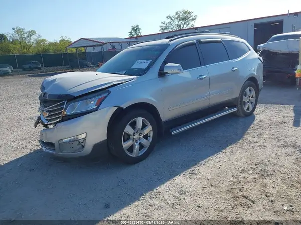 1GNKRJKD9HJ200604 2017 CHEVROLET TRAVERSE - Image 2